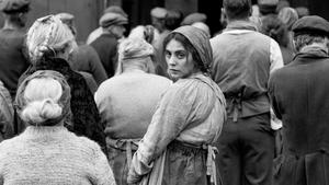 The Girl with the Needle